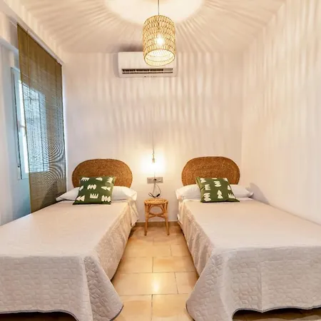 Ronda Genil Con Parking Gratuito Apartment